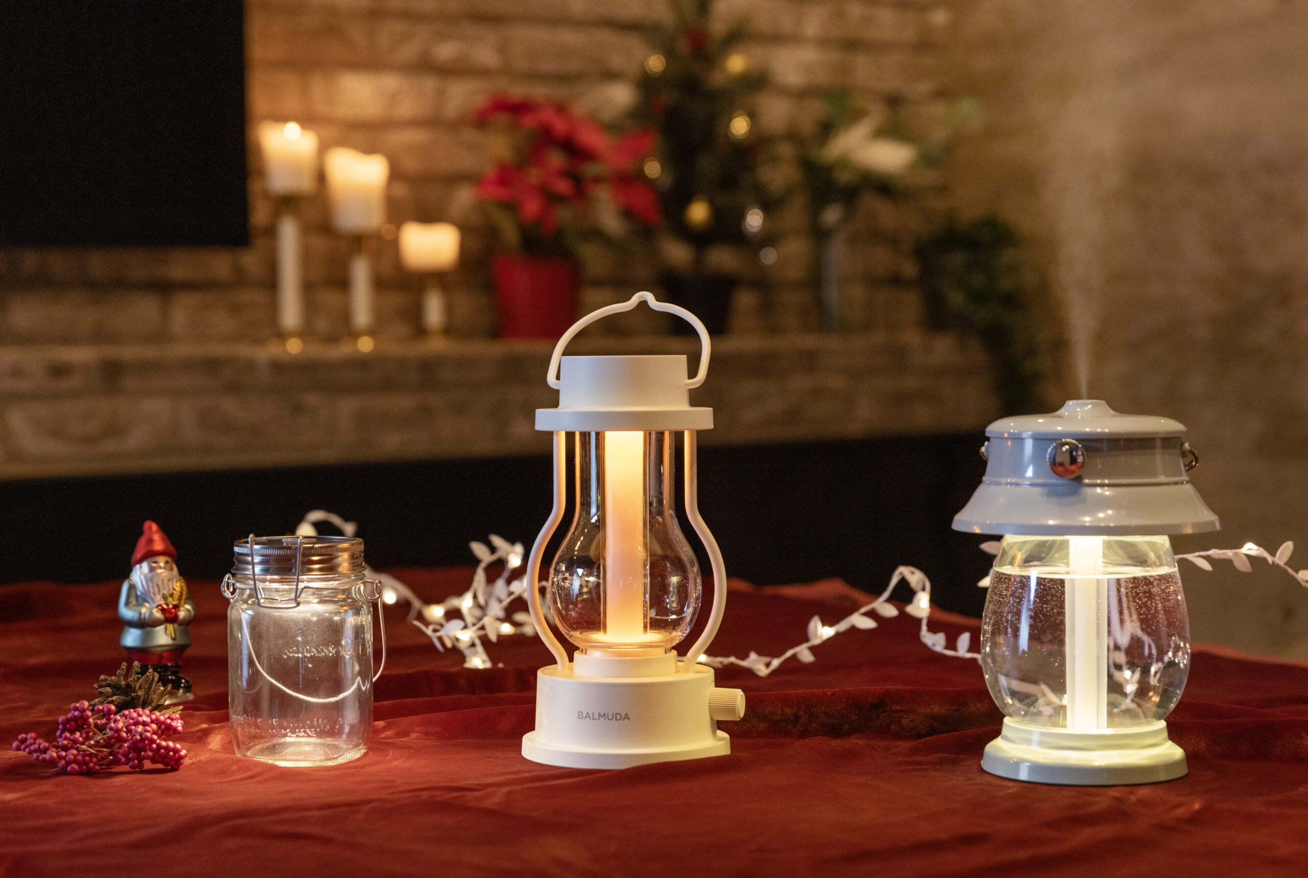 11月25日【日経新聞】「何でもランキング」でランタンを評価しました